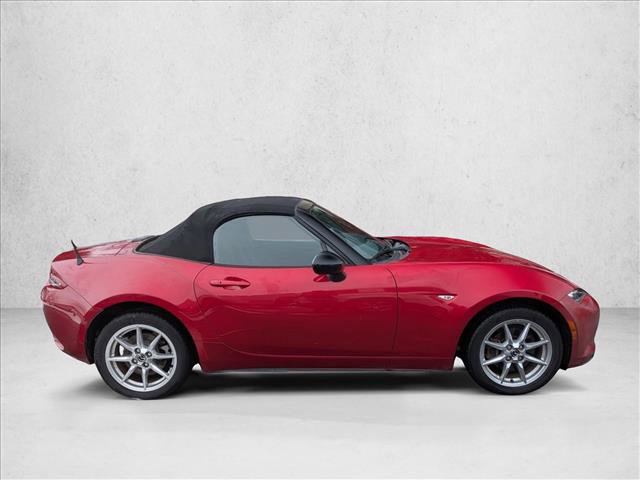 Used 2017 MAZDA MX-5 Miata Sport image 4