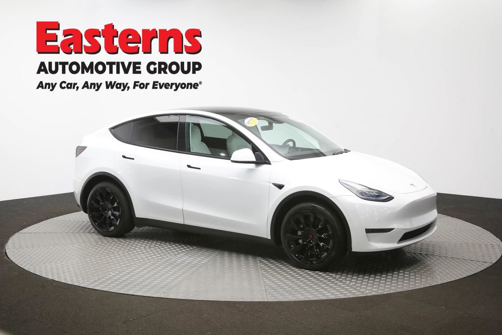 Used 2020 Tesla Model Y Long Range image 43