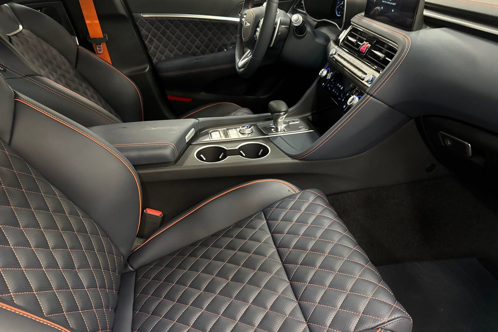 New 2026 Genesis G70 3.3T Prestige RWD image 15