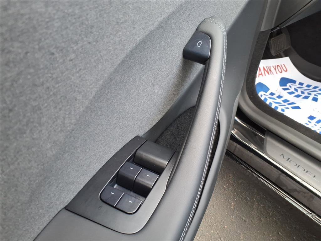Used 2025 Tesla Model 3 Long Range image 21