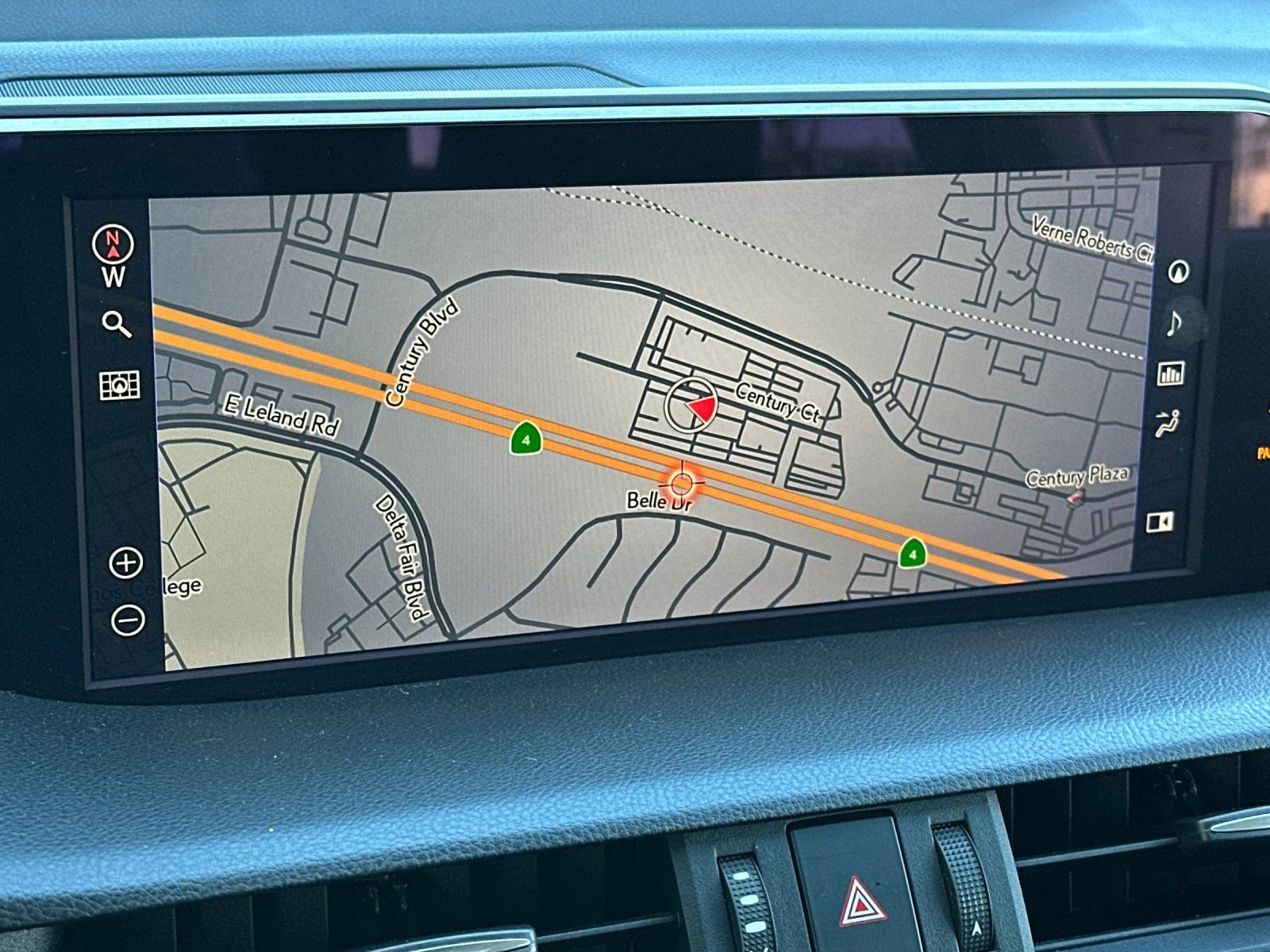 Used 2021 Lexus ES 300h 300h Luxury w/ Accessory Package 2 image 18