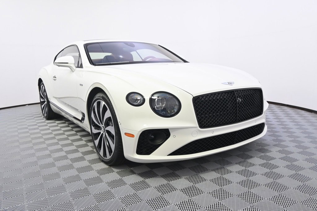 Used 2024 Bentley Continental GT image 9