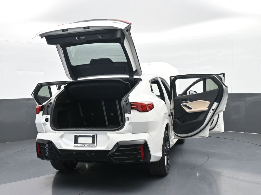 Used 2025 BMW X2 xDrive28i image 69