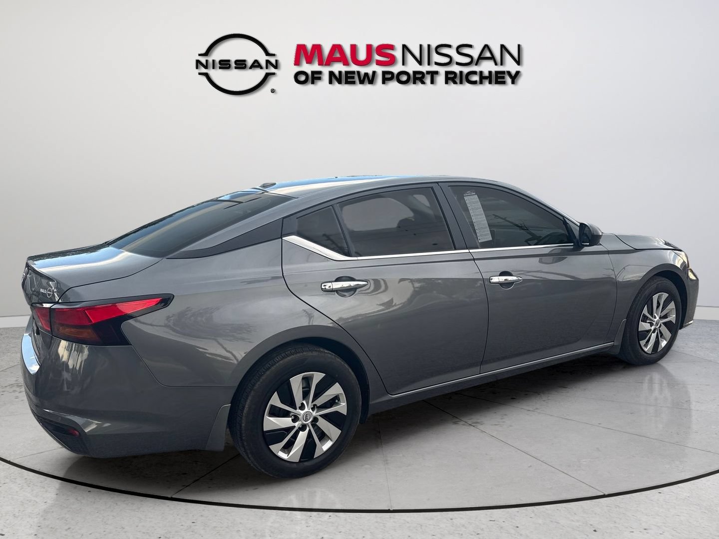 Certified 2025 Nissan Altima 2.5 S FWD image 12