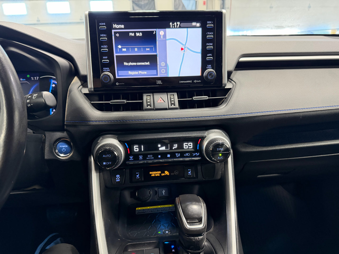 Used 2020 Toyota RAV4 XSE image 40