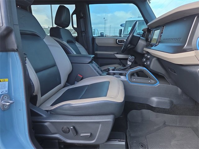 Used 2023 Ford Bronco Wildtrak image 15