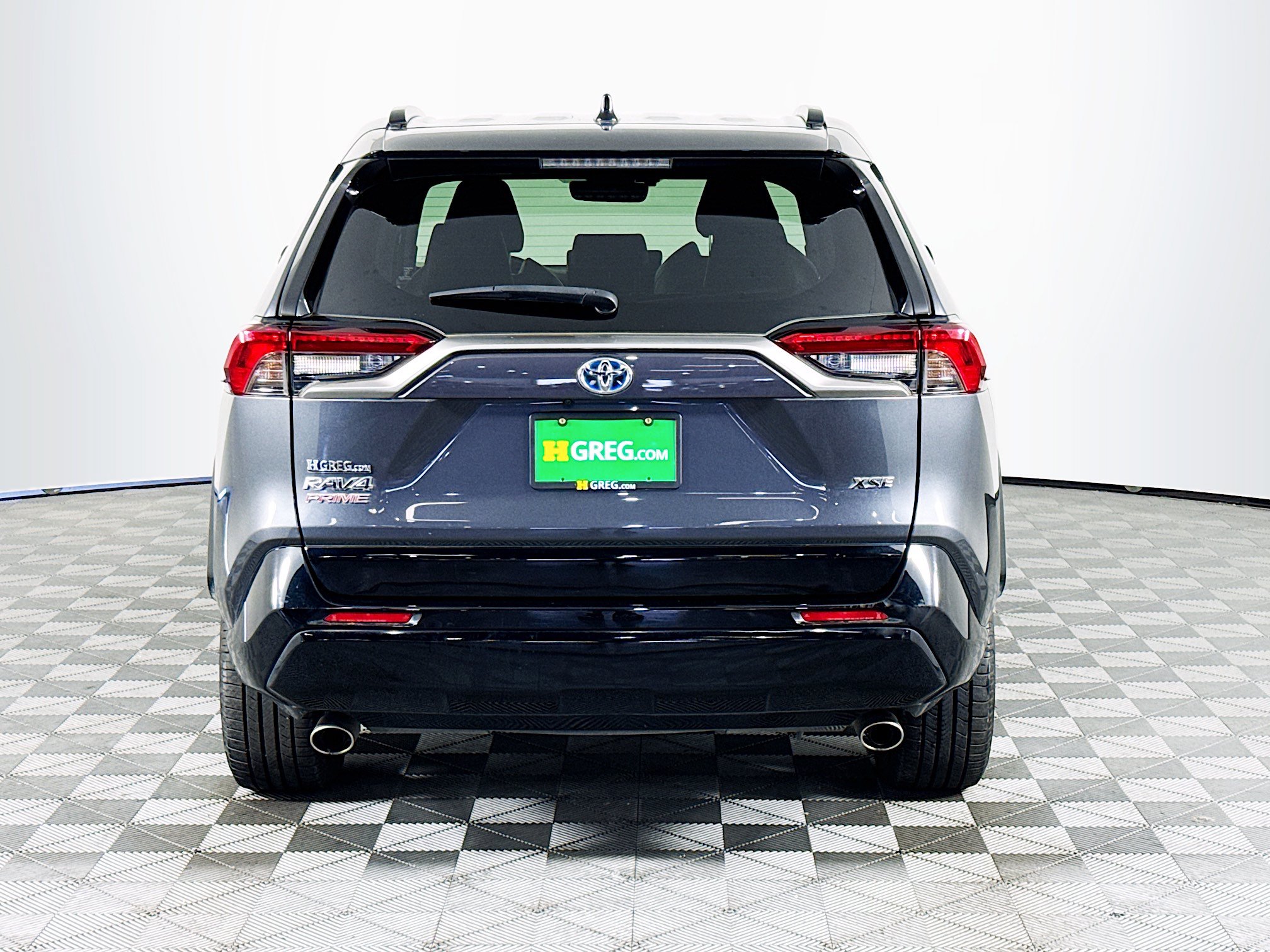 Used 2024 Toyota RAV4 XSE AWD/4WD image 7
