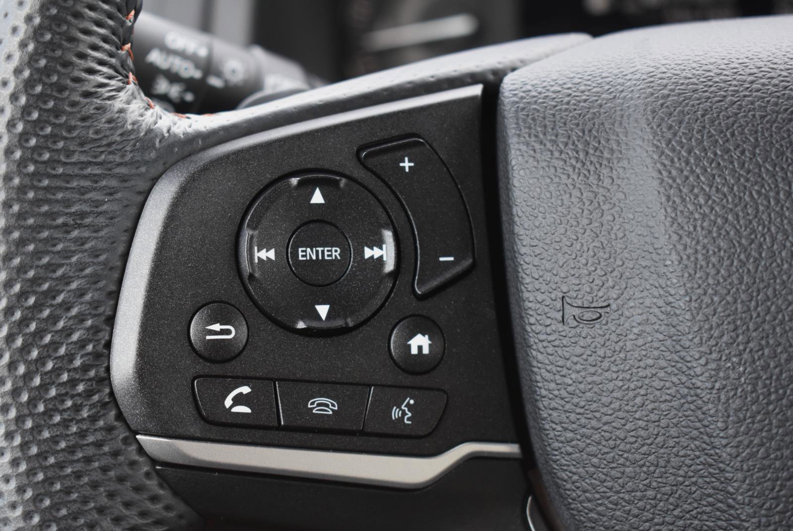 Used 2024 Honda Passport TrailSport image 6