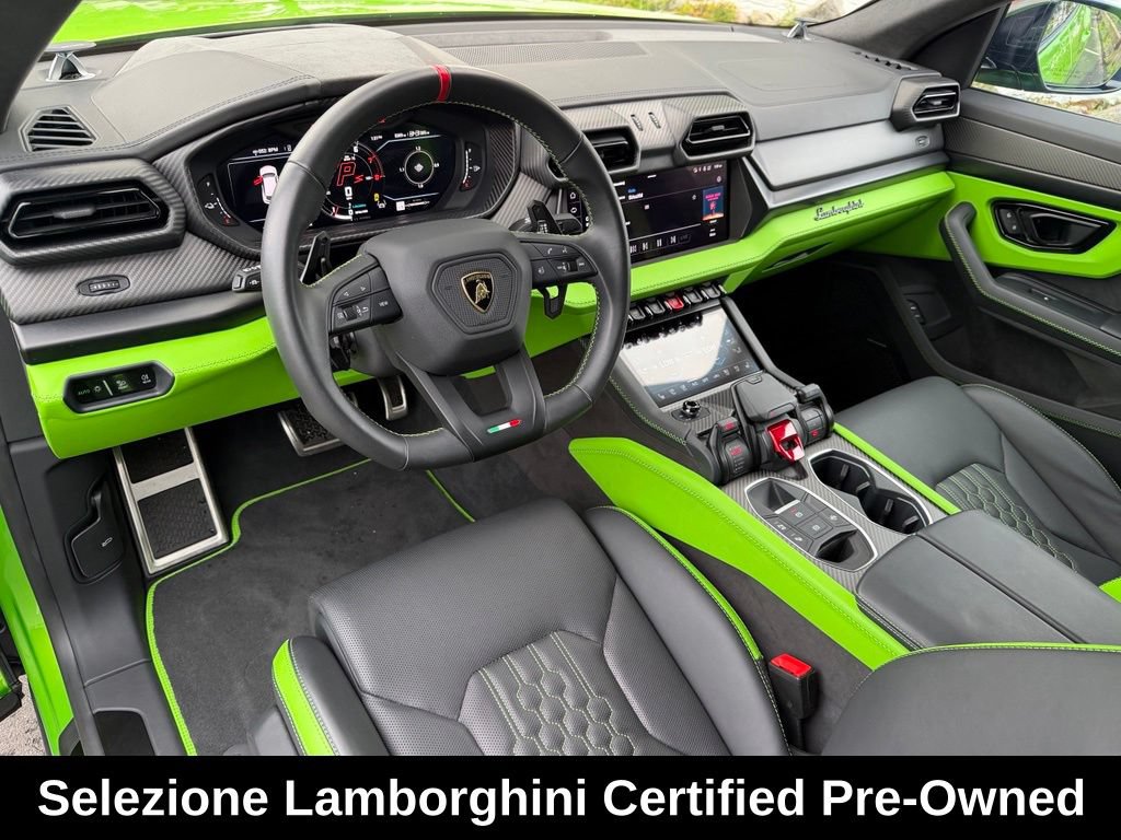 Used 2025 Lamborghini Urus SE AWD/4WD image 25