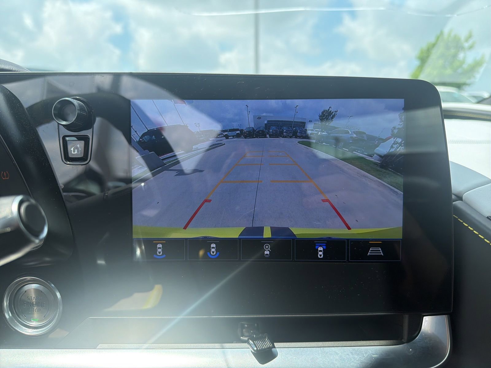 Used 2022 Chevrolet Corvette Stingray Premium Conv w/ Z51 Performance Package RWD image 24