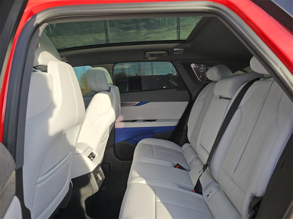 New 2026 Cadillac Optiq Sport 2 image 12