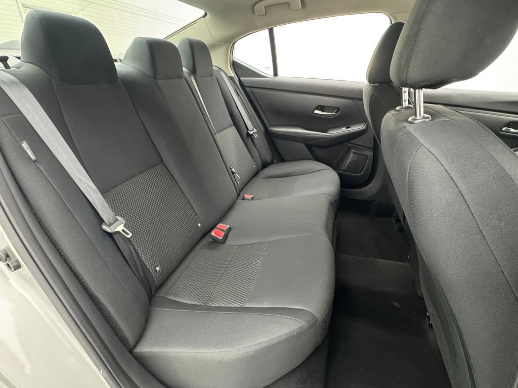 Used 2023 Nissan Sentra S FWD image 31