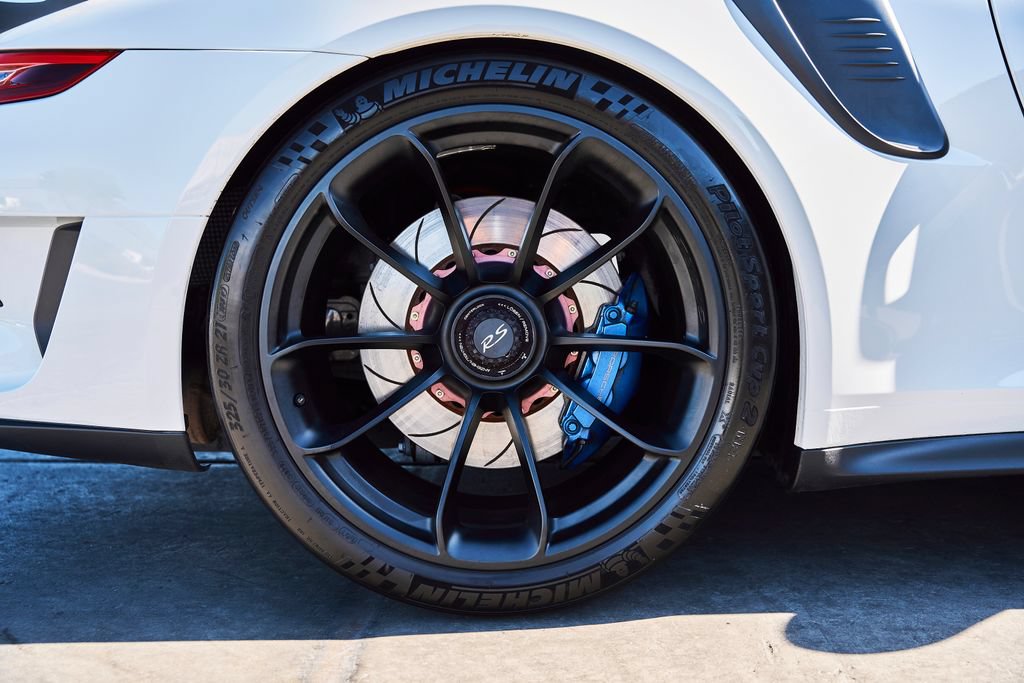 Used 2019 Porsche 911 GT3 RS RWD image 23