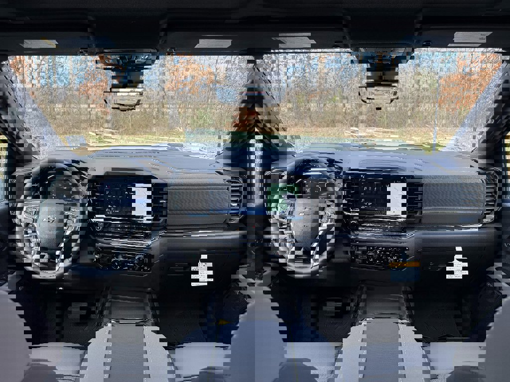 New 2026 Chevrolet Silverado 2500 ZR2 image 34