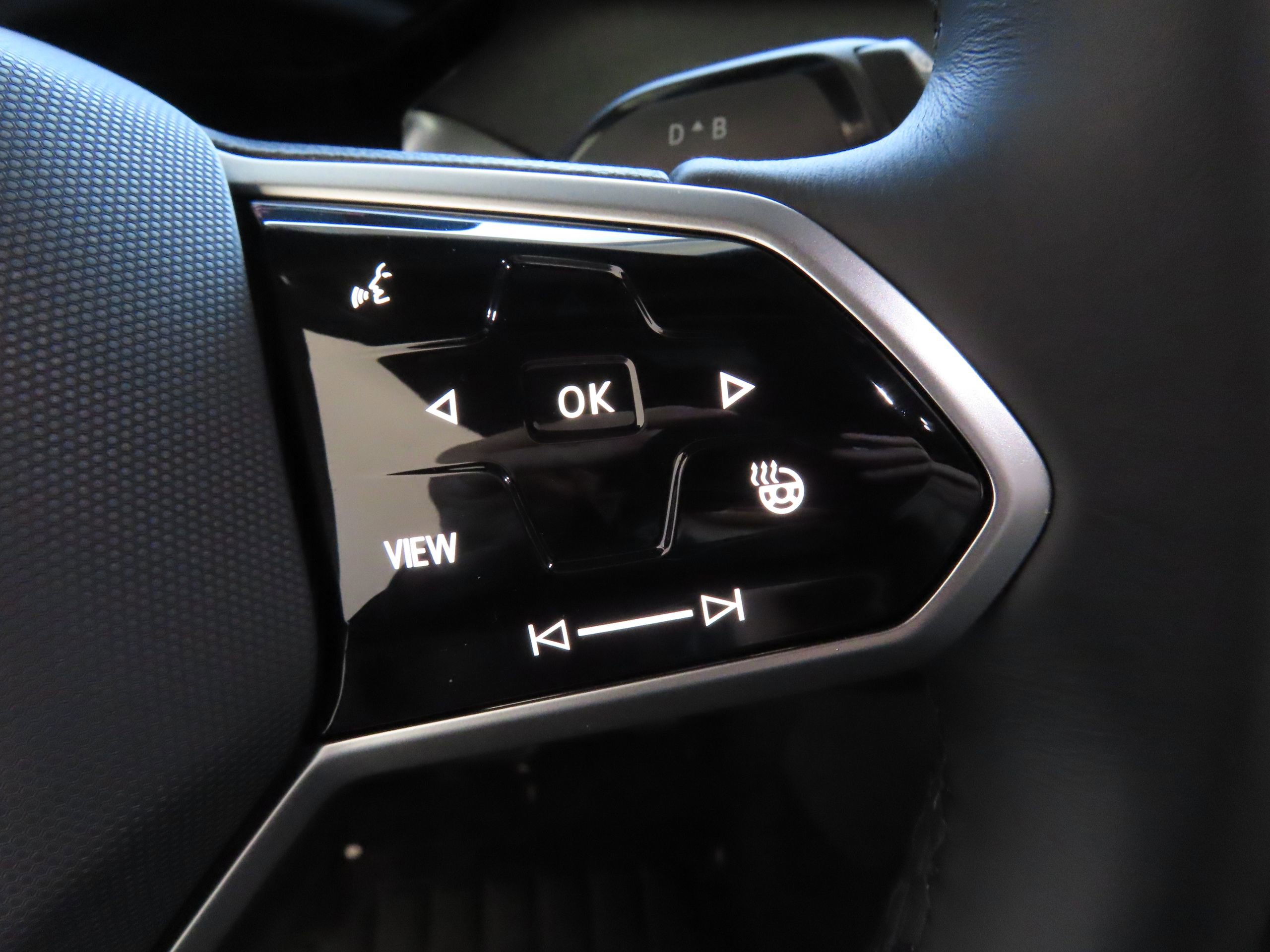 New 2025 Volkswagen ID. Buzz Pro S image 21