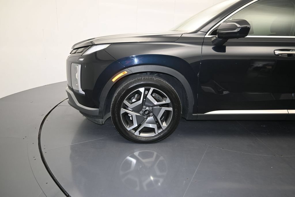 Used 2024 Hyundai Palisade Limited FWD image 9