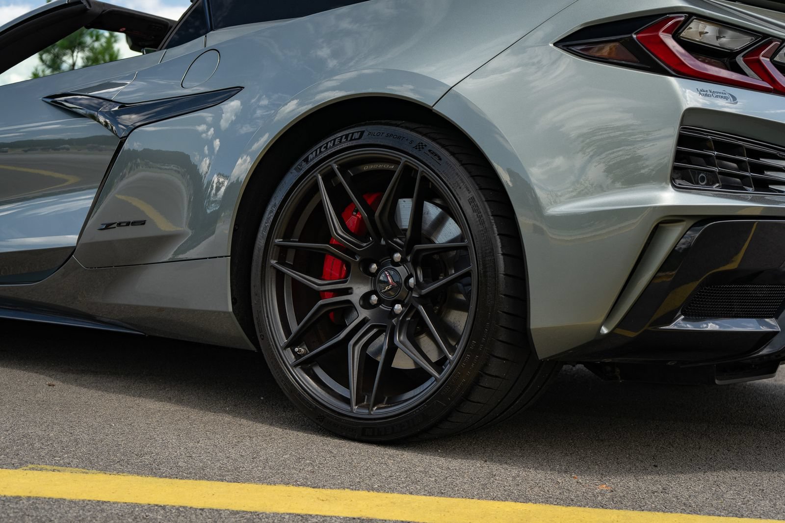 Used 2023 Chevrolet Corvette Z06 RWD image 22