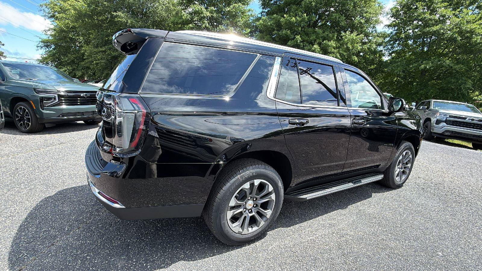 New 2026 Chevrolet Tahoe LT w/ Comfort Package AWD/4WD image 5