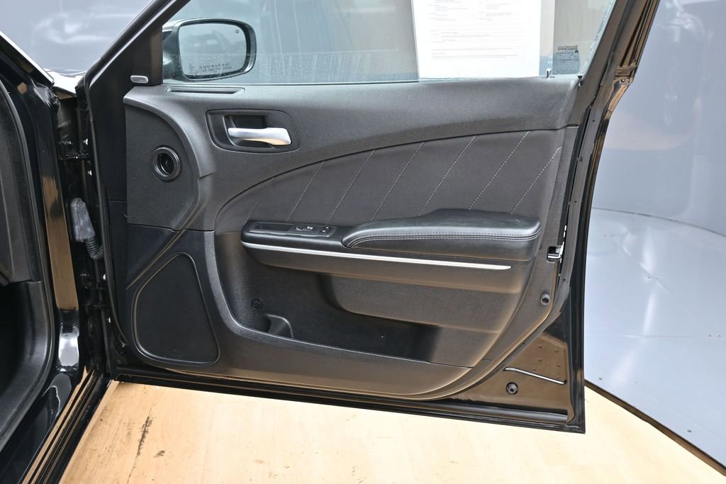 Used 2021 Dodge Charger SXT AWD/4WD image 36