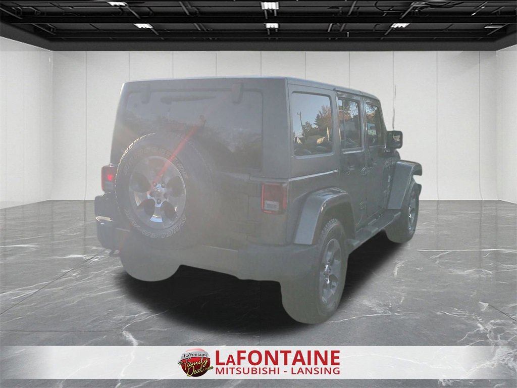 Used 2018 Jeep Wrangler Unlimited Sahara w/ Dual Top Group image 5