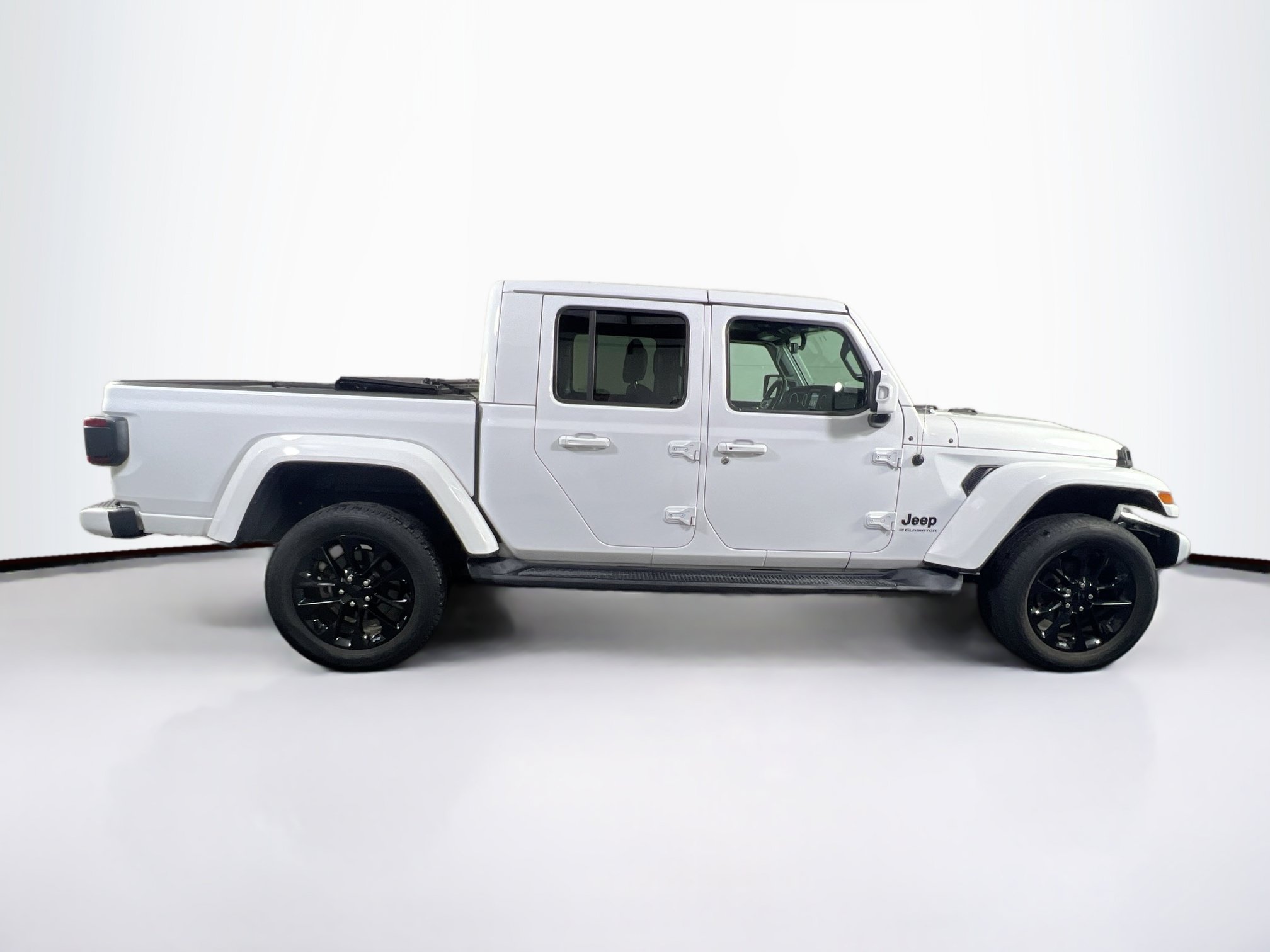 Used 2023 Jeep Gladiator Overland AWD/4WD image 4