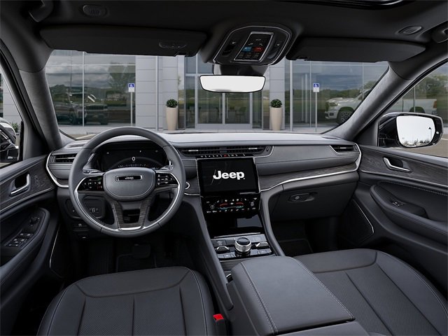 New 2025 Jeep Grand Cherokee L Overland image 14