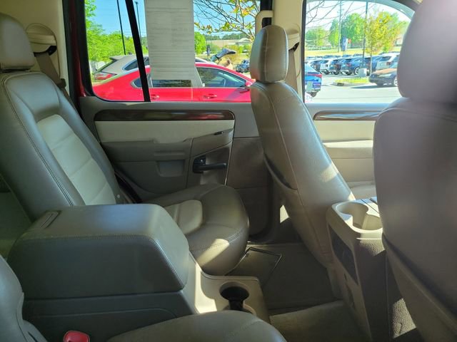 Used 2005 Ford Explorer Eddie Bauer AWD/4WD image 9