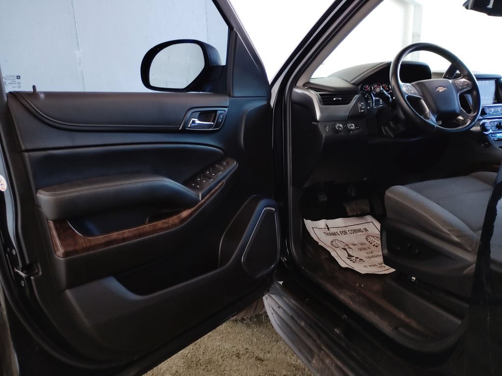 Used 2017 Chevrolet Suburban 3500 LS w/ Driver Alert Package AWD/4WD image 24