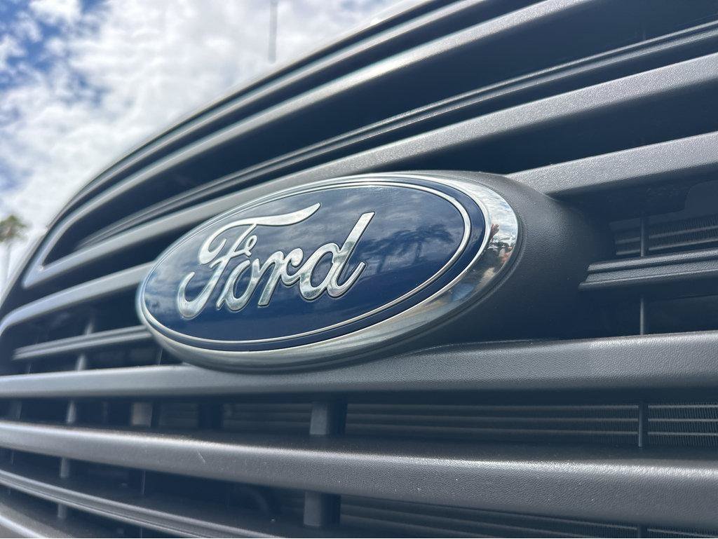 Used 2016 Ford Transit 150 148 Medium Roof RWD image 39