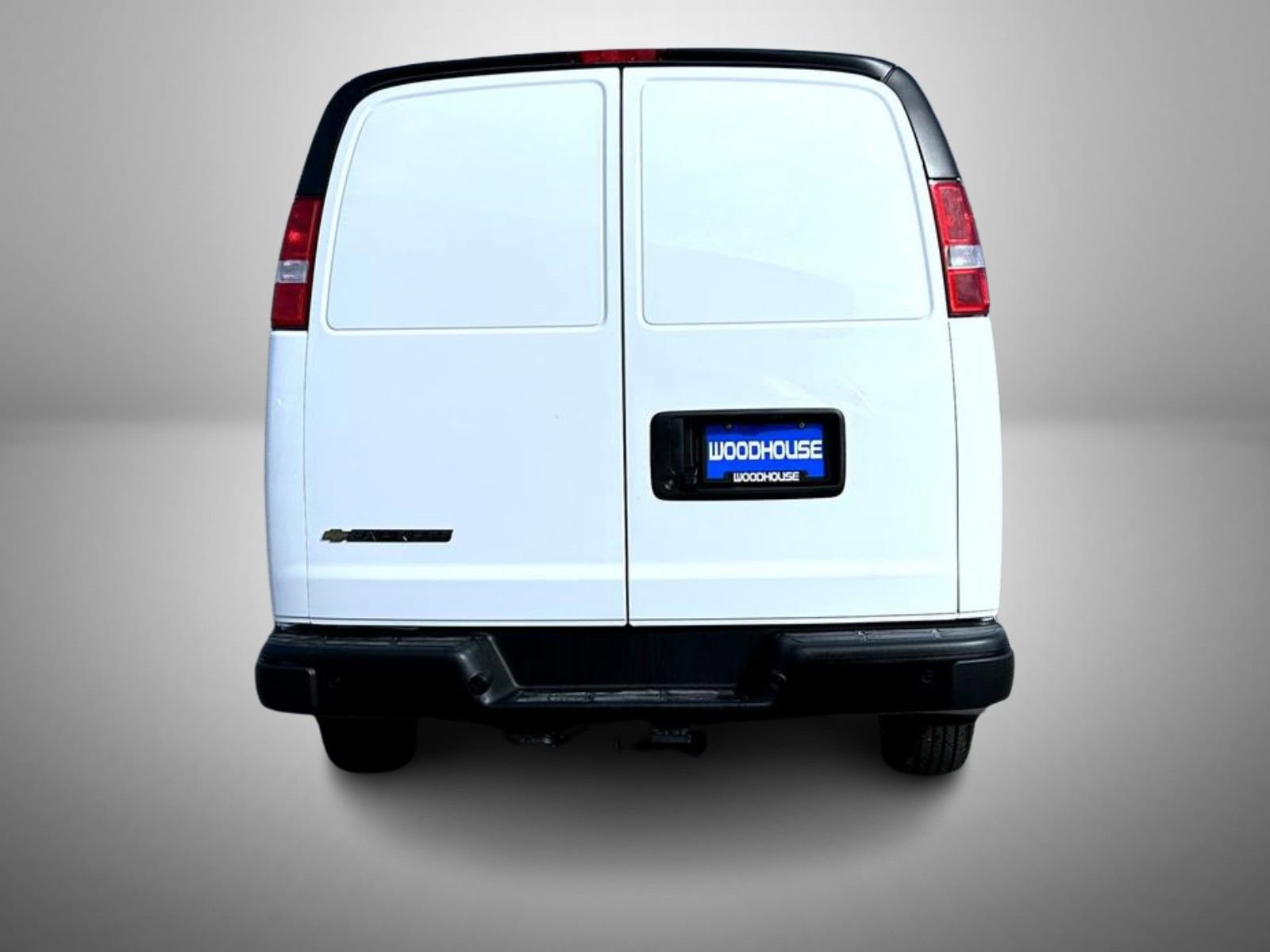 New 2025 Chevrolet Express 2500 Work Van w/ Safety Package RWD image 6