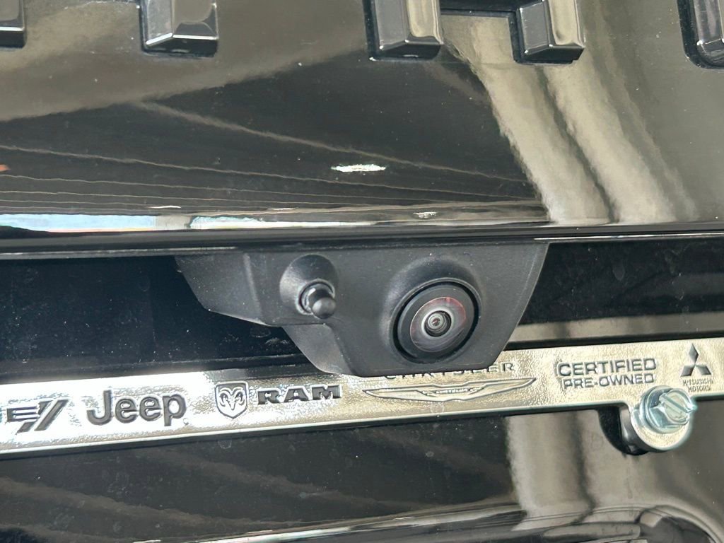 Used 2025 Chevrolet Tahoe LS image 37