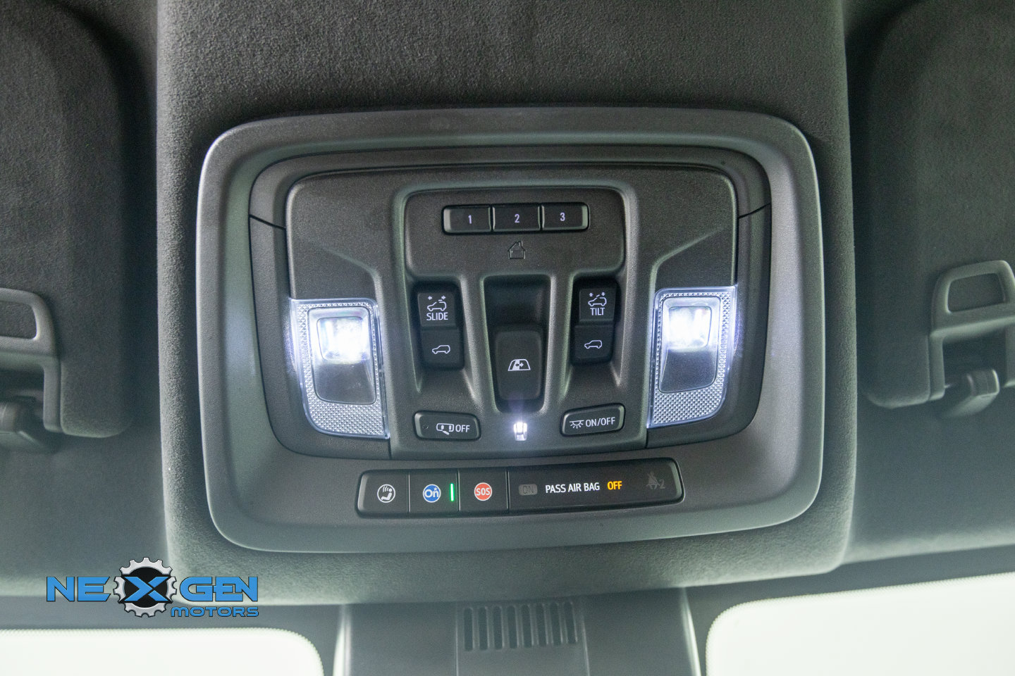 Used 2024 GMC Sierra 1500 Denali Ultimate AWD/4WD image 23