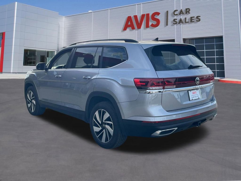 Used 2025 Volkswagen Atlas SE image 9