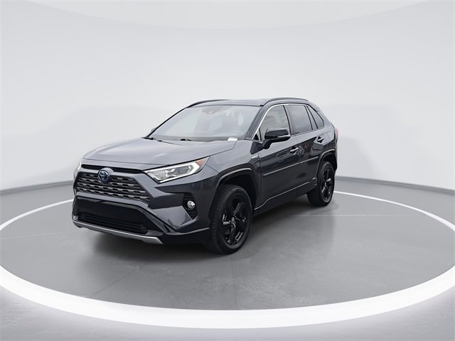 Used 2021 Toyota RAV4 XSE image 3