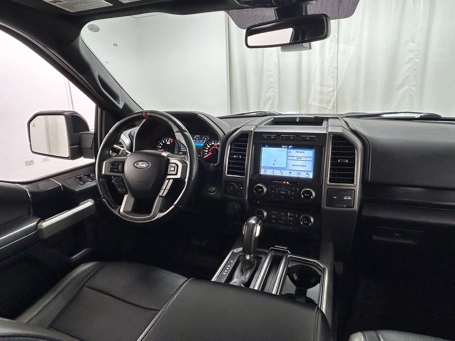 Used 2018 Ford F150 Raptor w/ Equipment Group 802A Luxury image 10