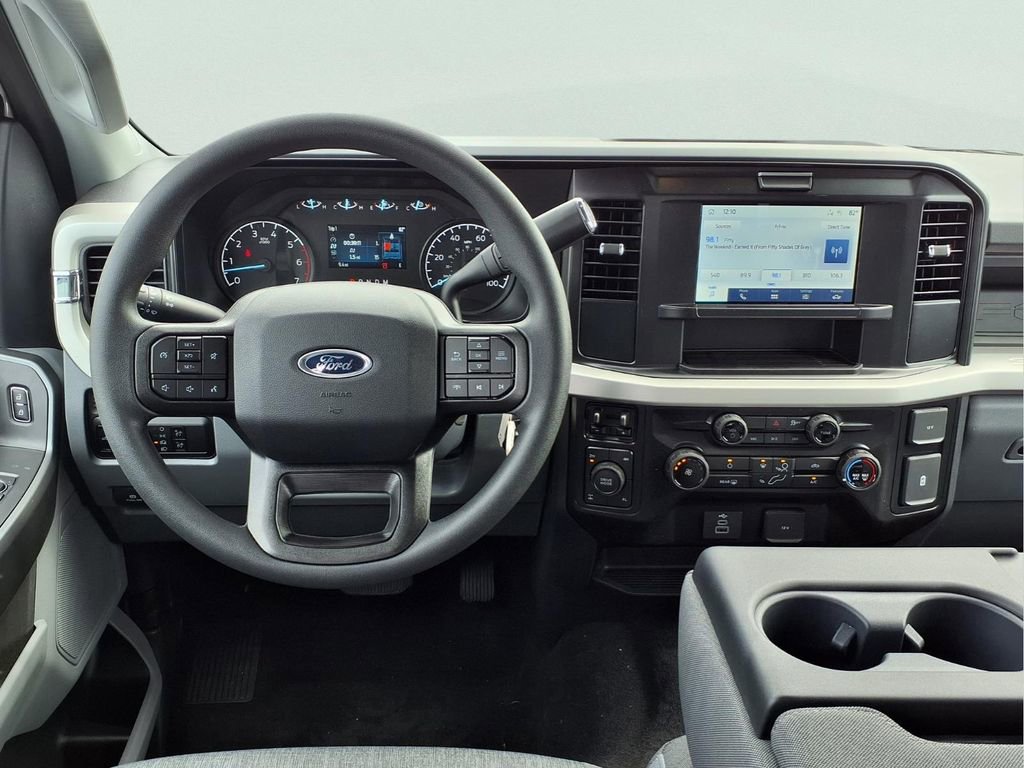 New 2026 Ford F250 XL image 4