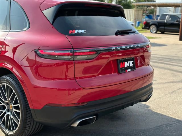 Used 2021 Porsche Cayenne image 8