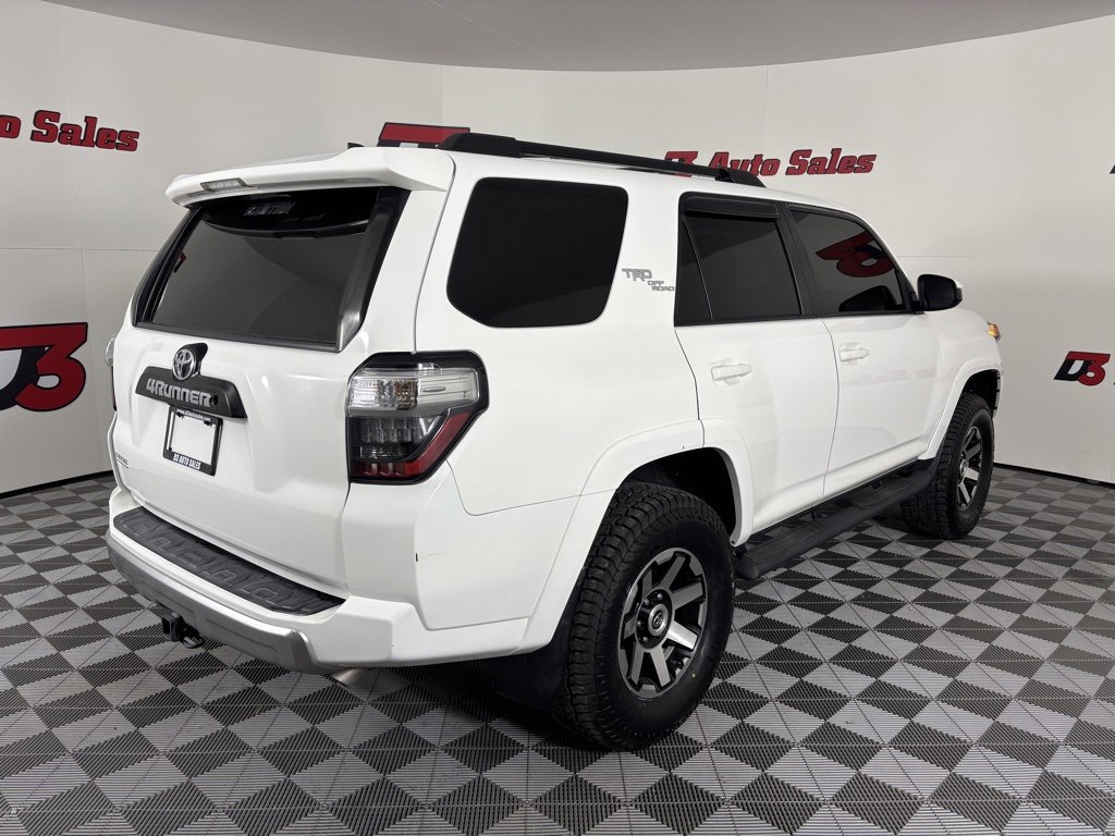 Used 2019 Toyota 4Runner TRD Off-Road image 6