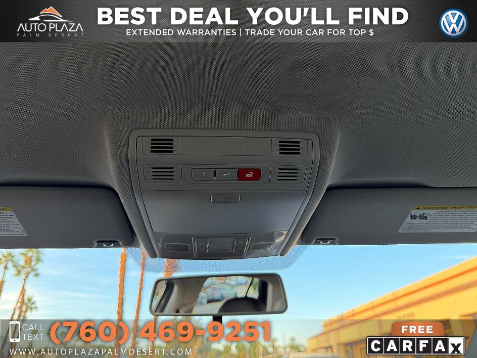 Used 2015 Volkswagen Golf S FWD image 28