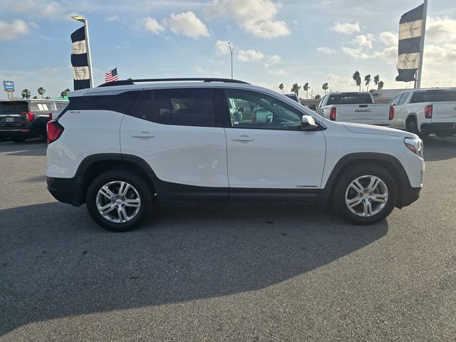 Used 2020 GMC Terrain SLE w/ Driver Convenience Package image 4