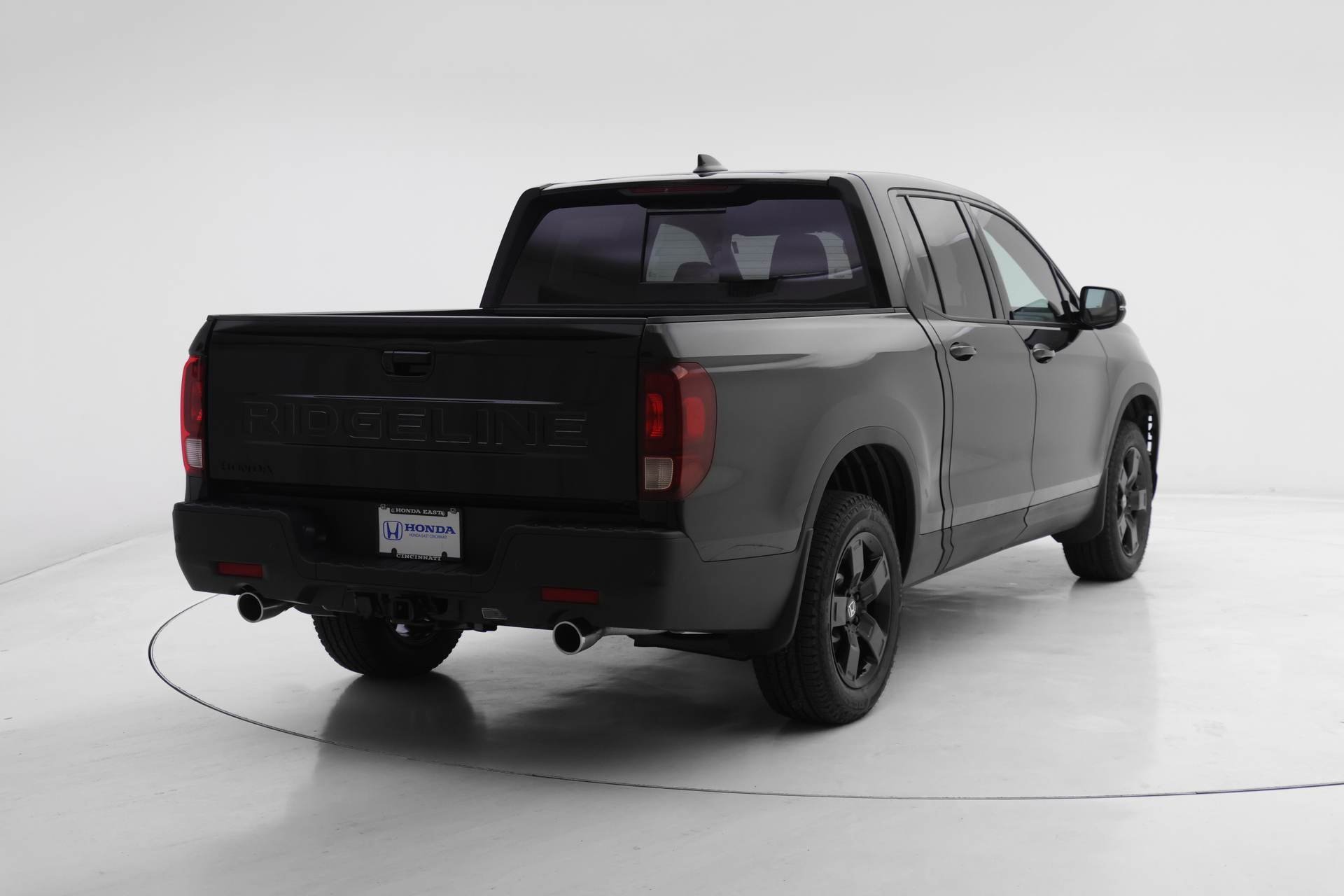 New 2026 Honda Ridgeline Black Edition image 2