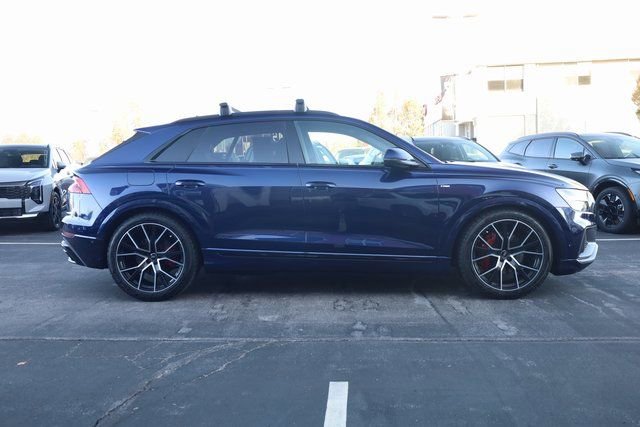 Used 2020 Audi Q8 Prestige w/ Prestige Package image 4