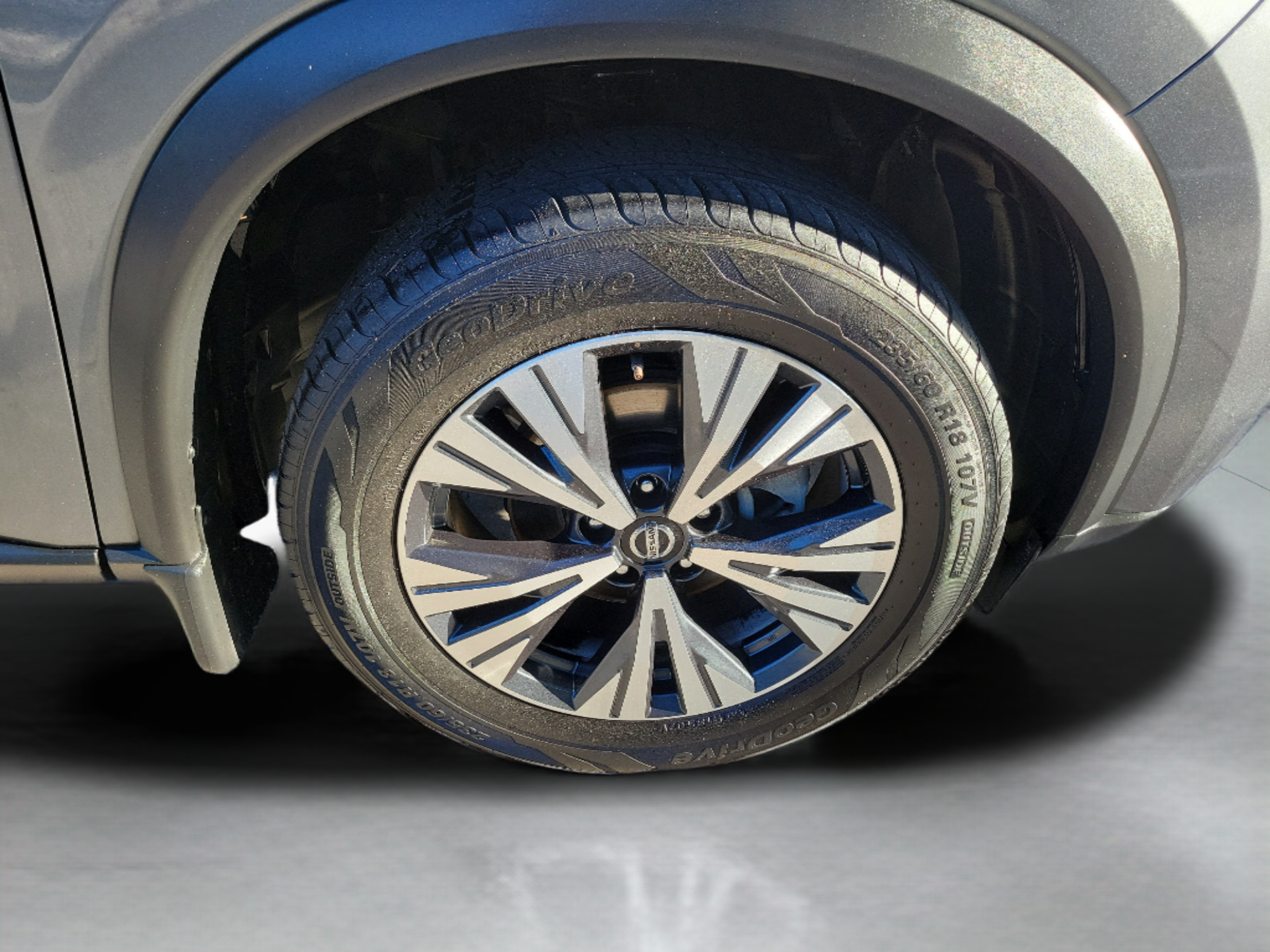 Used 2021 Nissan Rogue SV AWD/4WD image 29