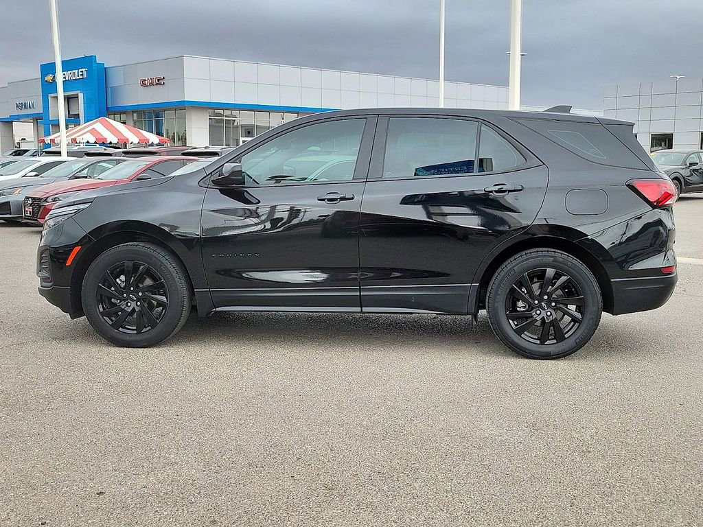 Used 2024 Chevrolet Equinox LS w/ Midnight Edition FWD image 6