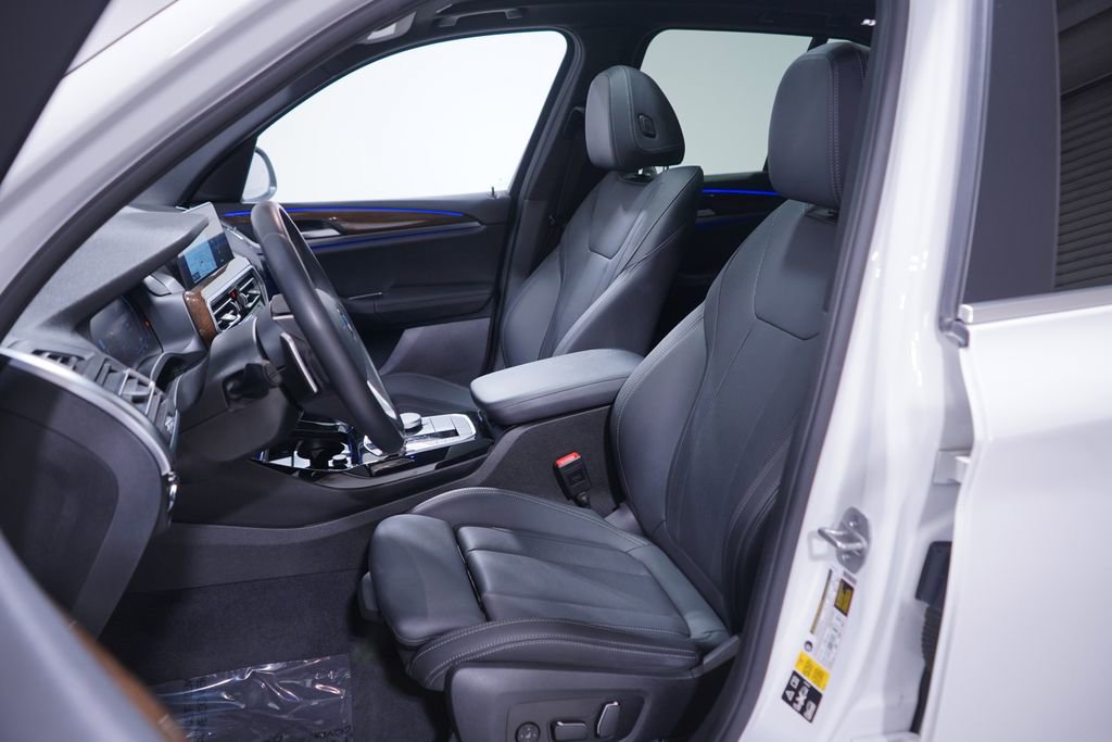 Used 2024 BMW X3 xDrive30i w/ Convenience Package w/ZPA image 7