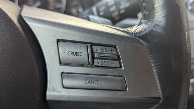 Used 2011 Subaru Outback 2.5i Premium w/ All-Weather Pkg image 26