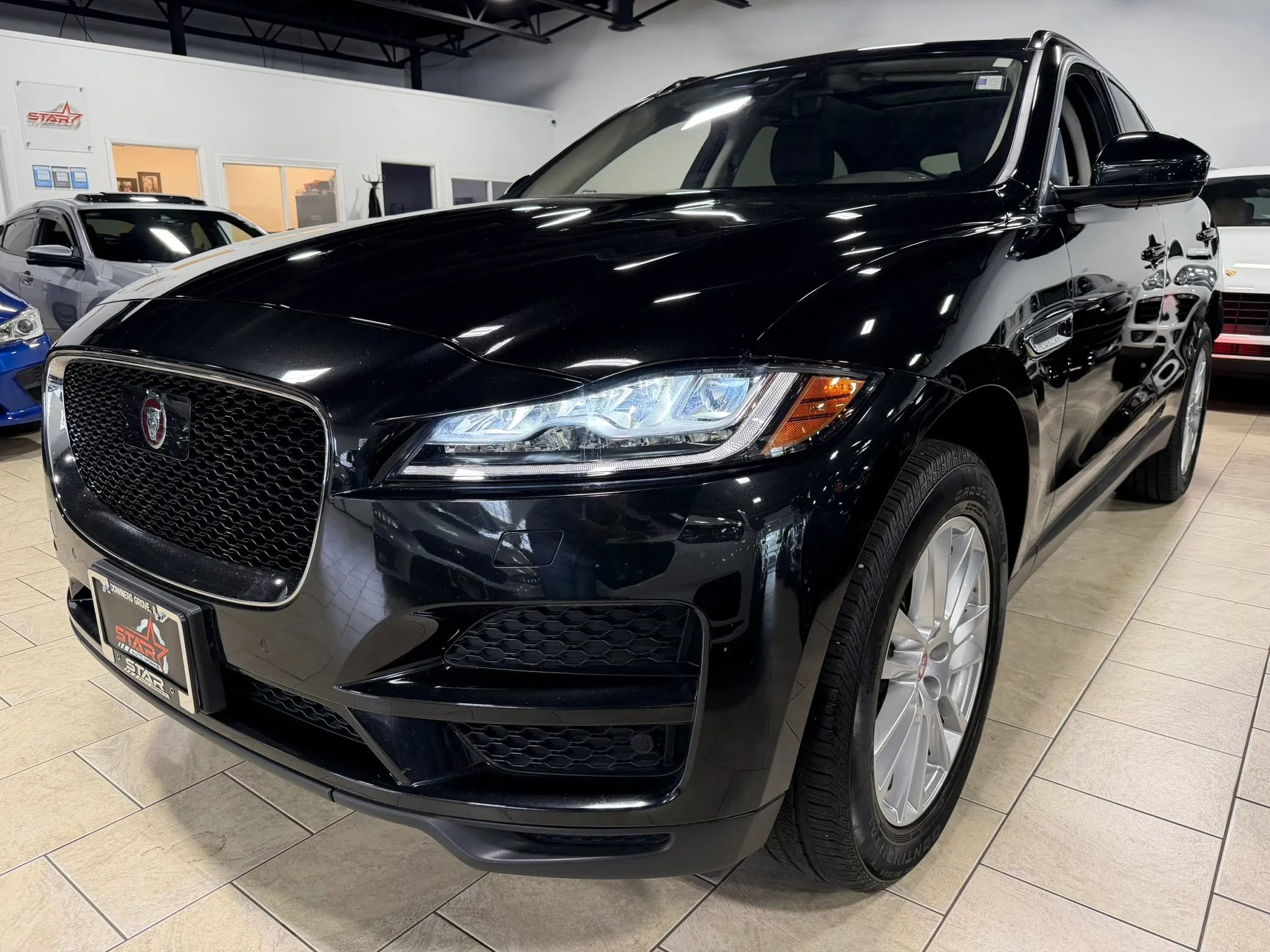 Used 2019 Jaguar F-PACE Prestige AWD/4WD image 11