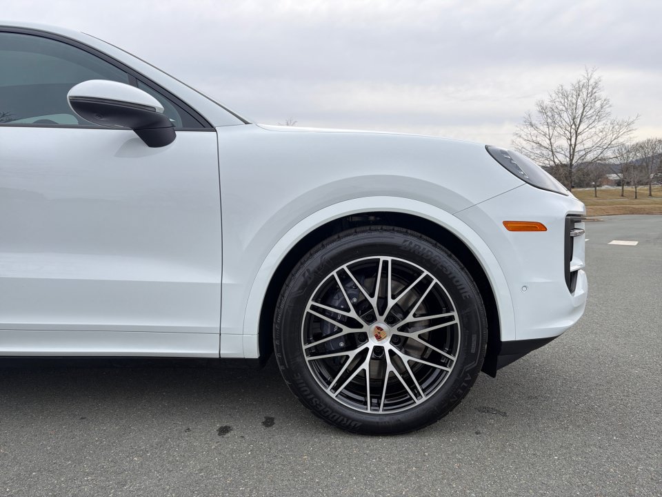 New 2026 Porsche Cayenne Coupe AWD/4WD image 11