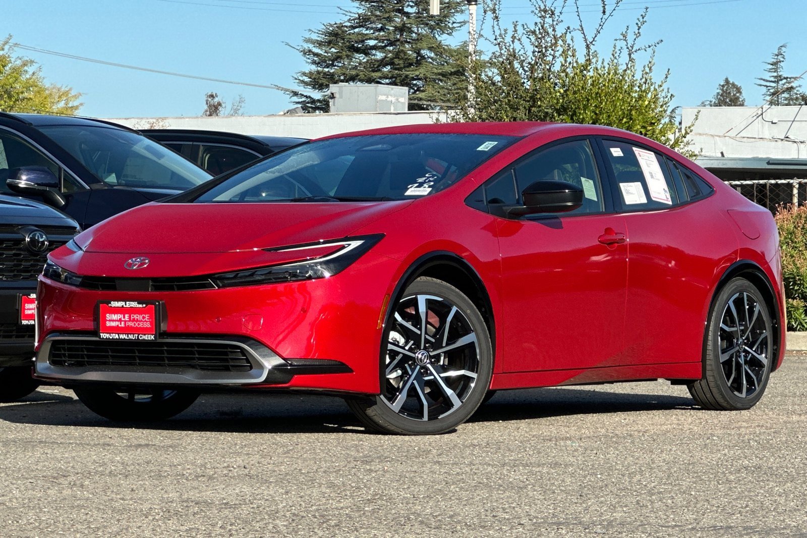 New 2026 Toyota Prius Plug-In Hybrid image 2