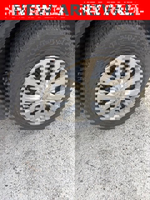 Used 2020 Nissan Rogue S image 6